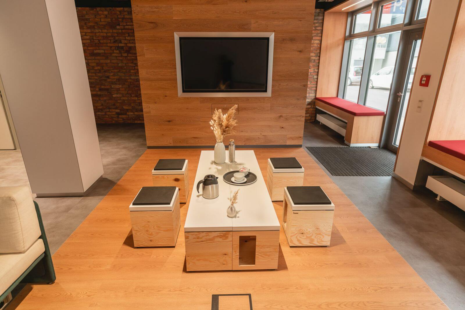 Galeriebild - BLSK Campuslounge Lernraum - Einblick Sitzgruppe